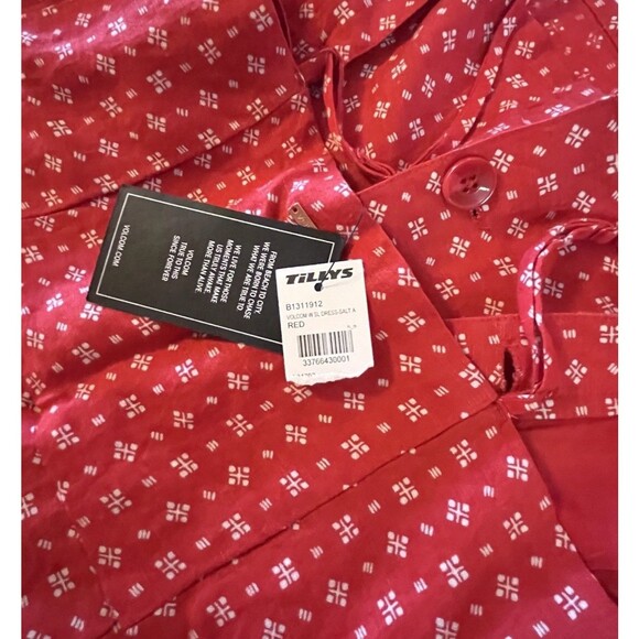 NEW VOLCOM SALT AND SUN RED BUTTON FRONT SPAGHETTI STRAP DRESS WOMANS XSMALL - Picture 6 of 16